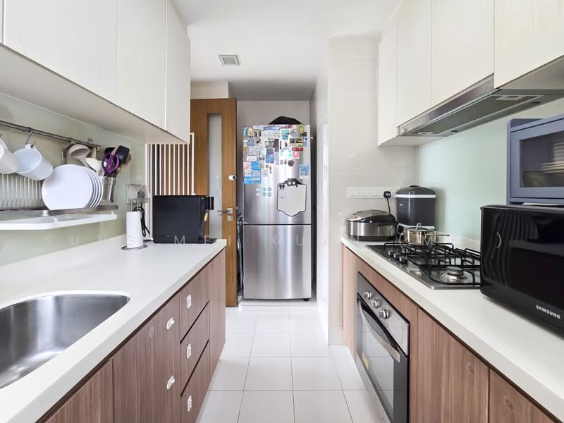Watercolours, 25 Pasir Ris Link, 3 Bedrooms, 1,141 sqft, Executive Condominium For Sale, by Sung Mei Xuan (MEI), 500219450 - Kitchen - PropertyGuru.com.sg