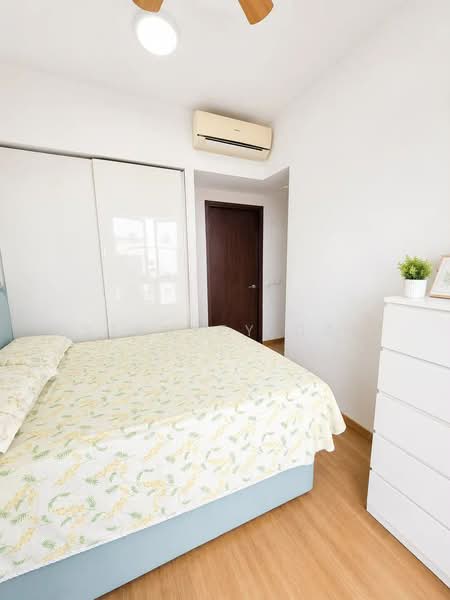 The Inflora, 51 Flora Drive, 2 Bedrooms, 743 sqft, Condominium For Sale, by Stanley Dai, 500219452 - Bedroom - PropertyGuru.com.sg