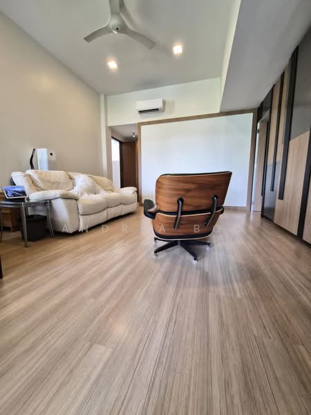 South Facing Goodman Plot!, , 5 Bedrooms, 7,000 sqft, Detached House For Sale, by Andrea Boo, 500219454 - Living Room - PropertyGuru.com.sg