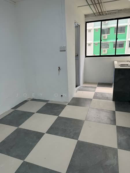 823 Jurong West Street 81, 823 Jurong West Street 81, Boon Lay / Jurong / Tuas, 4 Bedrooms, 1,302 sqft, HDB Flat For Sale, by Joey Ong 王祖鸸, 500219462 - Balcony - PropertyGuru.com.sg