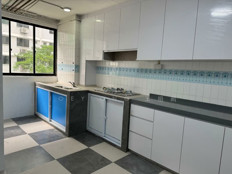 823 Jurong West Street 81, 823 Jurong West Street 81, Boon Lay / Jurong / Tuas, 4 Bedrooms, 1,302 sqft, HDB Flat For Sale, by Joey Ong 王祖鸸, 500219462 - Kitchen - PropertyGuru.com.sg