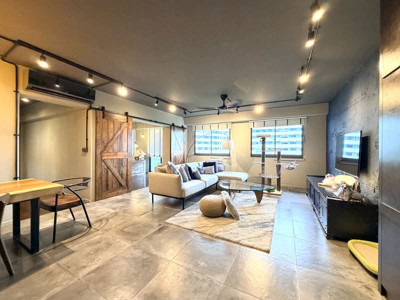 310C Punggol Walk, 310C Punggol Walk, 3 Bedrooms, 1,205 sqft, HDB Flat For Sale, by Fatin Amira, 500219465 - Living Room - PropertyGuru.com.sg