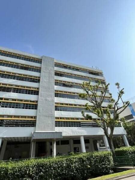 Delta House, 2 Alexandra Road, Alexandra / Commonwealth, 2,185 sqft, Light Industrial (B1) For Rent, by Benny Low, 500219479 - Exterior - CommercialGuru.com.sg
