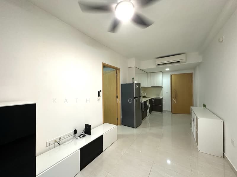 La Fiesta, 58 Sengkang Square, 1 Bedroom, 571 sqft, Condominium For Rent, by Kathy Nguyen, 500219481 - Living Room - PropertyGuru.com.sg