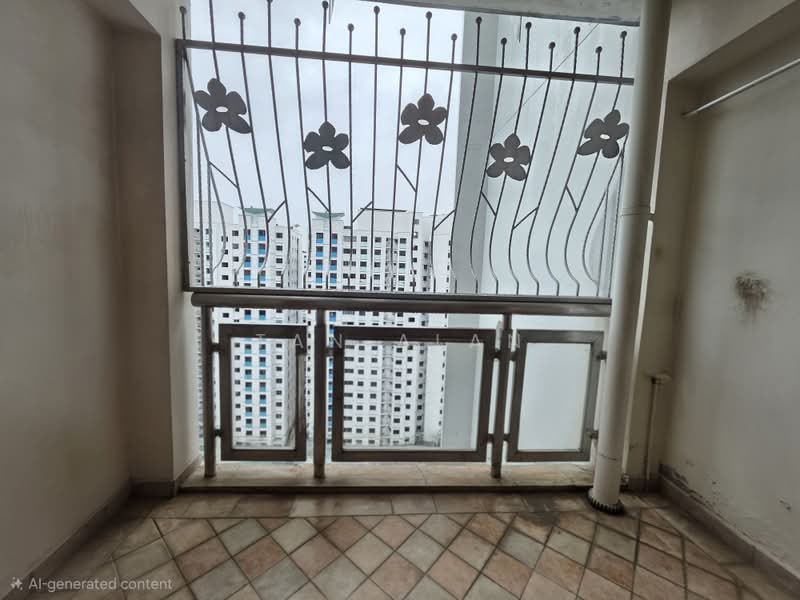 200A Sengkang East Road, 200A Sengkang East Road, Hougang / Punggol / Sengkang, 3 Bedrooms, 1,184 sqft, HDB Flat For Sale, by Tan Alan, 500219488 - Balcony - PropertyGuru.com.sg