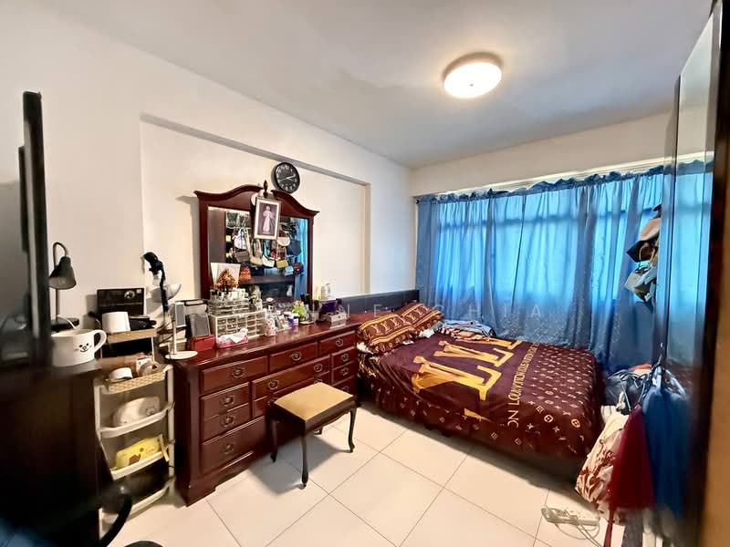780C Woodlands Crescent, 780C Woodlands Crescent, 3 Bedrooms, 990 sqft, HDB Flat For Sale, by Zoxanne Chia, 500219489 - Bedroom - PropertyGuru.com.sg