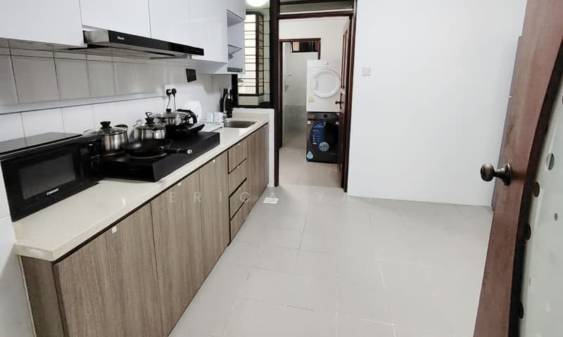 Fragrance Court, 12 Yew Siang Road, Room Rental, 60 sqft, Condominium For Rent, by Erica Yap, 500219490 - Kitchen - PropertyGuru.com.sg