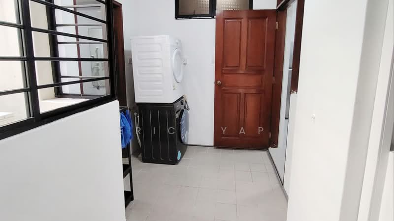 Fragrance Court, 12 Yew Siang Road, Room Rental, 60 sqft, Condominium For Rent, by Erica Yap, 500219490 - Yard - PropertyGuru.com.sg