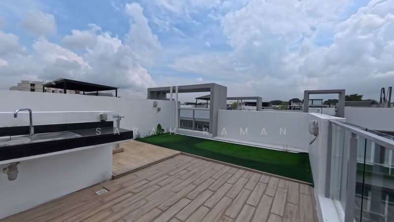 Cabana, 95 Sunrise Terrace, 5 Bedrooms, 3,167 sqft, Cluster House For Sale, by Sarah Raman, 500219495 - Rooftop Terrace - PropertyGuru.com.sg
