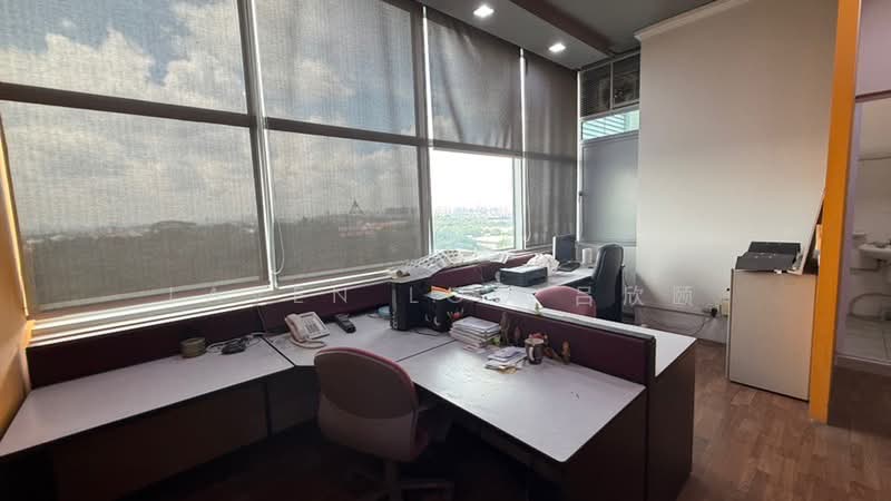 Wcega Tower, 21 Bukit Batok Crescent, 958 sqft, Light Industrial (B1) For Rent, by Laven Loo 吕欣颐, 500219523 - CommercialGuru.com.sg