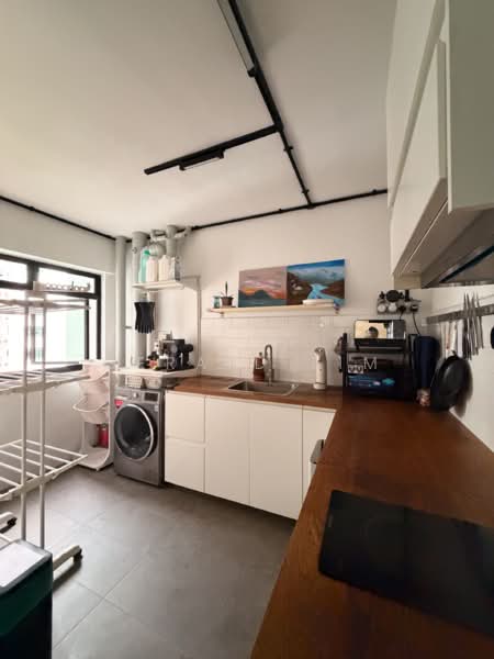 654 Senja Road, 654 Senja Road, 3 Bedrooms, 980 sqft, HDB Flat For Sale, by Gerald Lim, 500219524 - Kitchen - PropertyGuru.com.sg