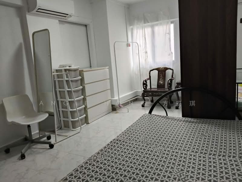 221 Ang Mo Kio Avenue 1, 221 Ang Mo Kio Avenue 1, Room Rental, 30 sqft, HDB Flat For Rent, by Angie Hong 方安琪, 500219530 - Bedroom - PropertyGuru.com.sg