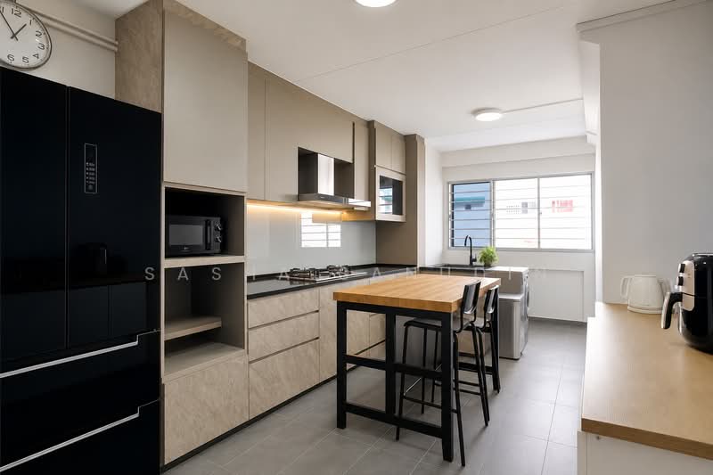409 Yishun Ring Road, 409 Yishun Ring Road, Sembawang / Yishun, 2 Bedrooms, 796 sqft, HDB Flat For Sale, by Sasha Sanudin, 500219534 - Kitchen - PropertyGuru.com.sg