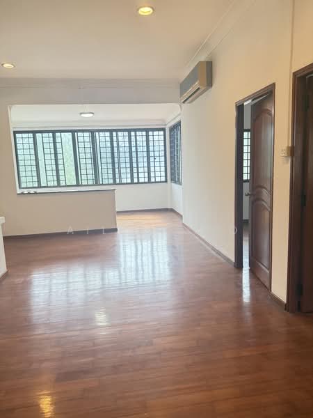 Landed Sembawang for Rent, Sembawang road, 3 Bedrooms, 2,700 sqft, Terraced House For Rent, by Aileen Yeo, 500219535 - Interior - PropertyGuru.com.sg