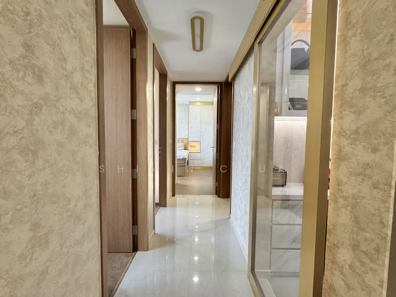 Whistler Grand, 109 West Coast Vale, 3 Bedrooms, 1,066 sqft, Condominium For Sale, by Shimin Chua, 500219537 - Corridor - PropertyGuru.com.sg