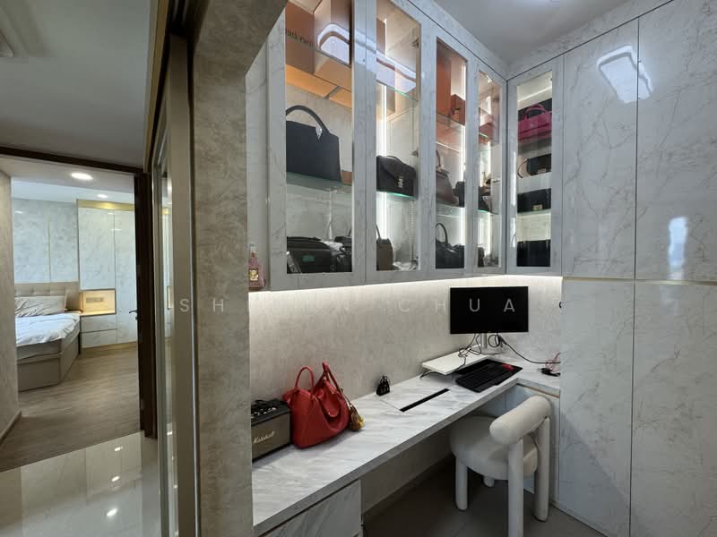 Whistler Grand, 109 West Coast Vale, 3 Bedrooms, 1,066 sqft, Condominium For Sale, by Shimin Chua, 500219537 - Bedroom - PropertyGuru.com.sg