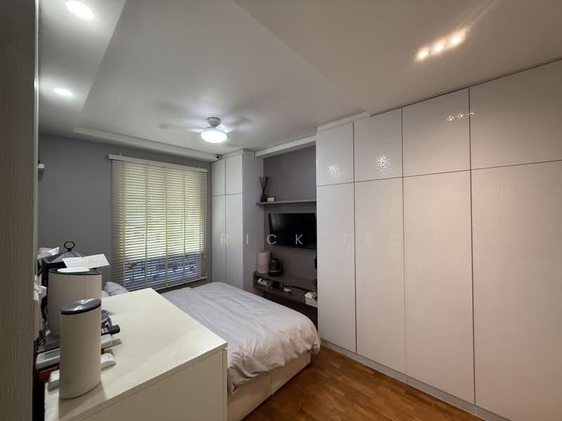Yishun Emerald, 24 Canberra Drive, 2 Bedrooms, 1,141 sqft, Condominium For Sale, by Derrick Teo, 500219549 - Bedroom - PropertyGuru.com.sg