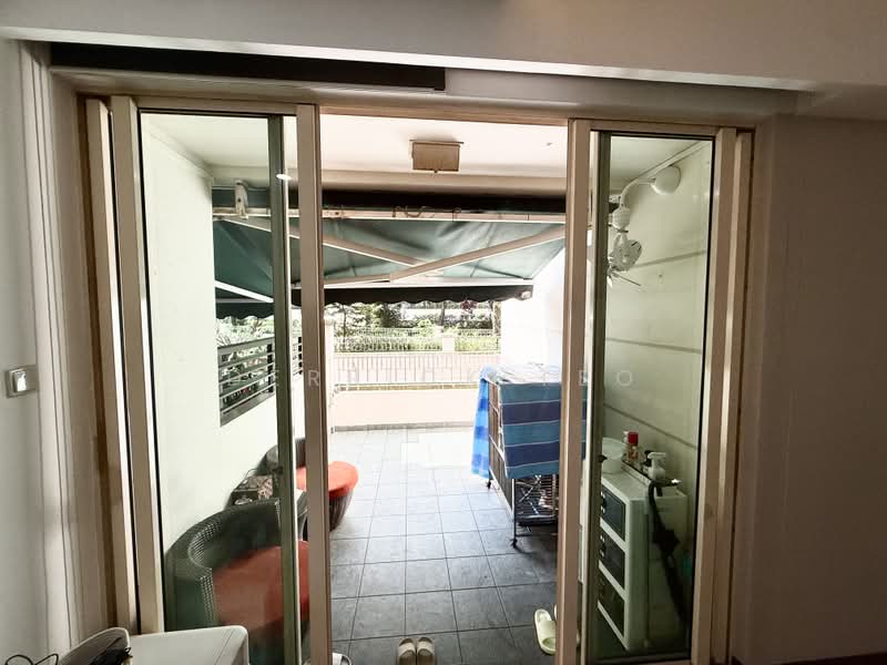 Yishun Emerald, 24 Canberra Drive, 2 Bedrooms, 1,141 sqft, Condominium For Sale, by Derrick Teo, 500219549 - Balcony - PropertyGuru.com.sg