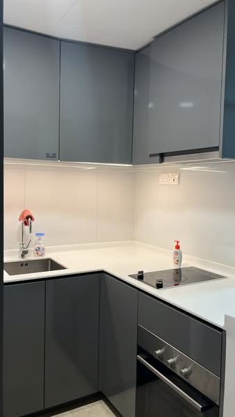 The Tre Ver, 60 Potong Pasir Avenue 1, 2 Bedrooms, 700 sqft, Condominium For Rent, by Krystal Cheng, 500219554 - Kitchen - PropertyGuru.com.sg