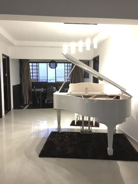 171 Bukit Batok West Avenue 8, 171 Bukit Batok West Avenue 8, 3 Bedrooms, 1,442 sqft, HDB Flat For Rent, by Leen Yap, 500219564 - Living Room - PropertyGuru.com.sg