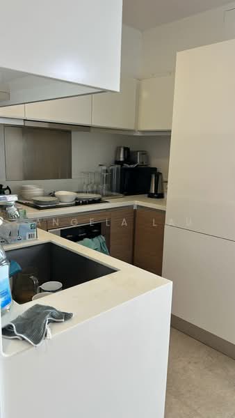 Marina Bay Residences, 18 Marina Boulevard, 1 Bedroom, 753 sqft, Condominium For Sale, by Angela Lau, 500219574 - Kitchen - PropertyGuru.com.sg