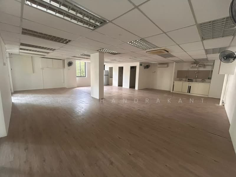 Cashew park, Cashew Road, 1,100 sqft, Other Retail For Rent, by Harry Chandrakant, 500219580 - Interior - CommercialGuru.com.sg