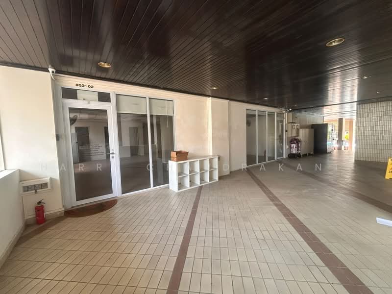Cashew park, Cashew Road, 1,100 sqft, Other Retail For Rent, by Harry Chandrakant, 500219580 - Entrance - CommercialGuru.com.sg