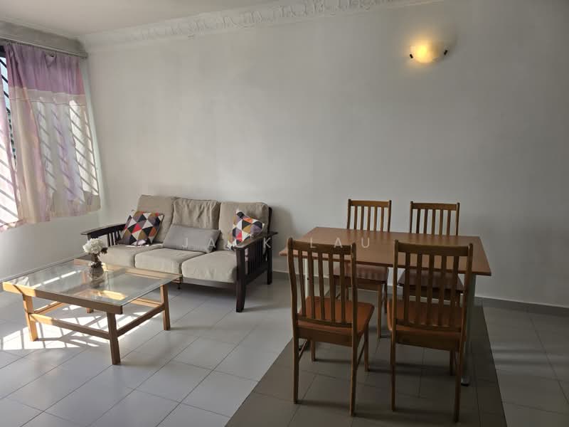 102 Simei Street 1, 102 Simei Street 1, 3 Bedrooms, 1,300 sqft, HDB Flat For Rent, by Jack Lau, 500219584 - Living Room - PropertyGuru.com.sg