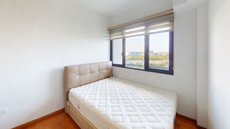 Kingsford Waterbay, 84 Upper Serangoon View, Hougang / Punggol / Sengkang, 2 Bedrooms, 689 sqft, Condominium For Sale, by Ong Bincent, 500219587 - Bedroom - PropertyGuru.com.sg