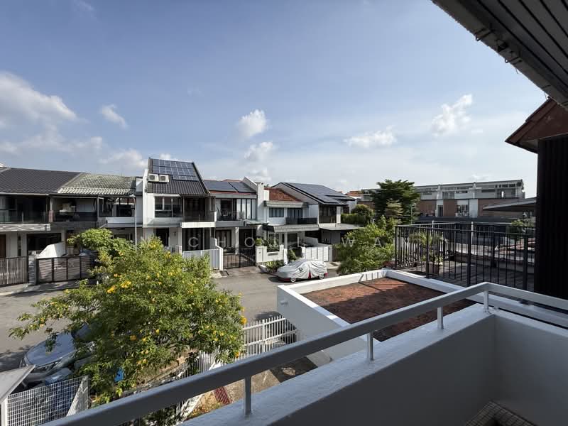 11 Li Hwan Walk, , 3 Bedrooms, 2,000 sqft, Terraced House For Sale, by Nicholl Wan, 500219588 - Exterior - PropertyGuru.com.sg