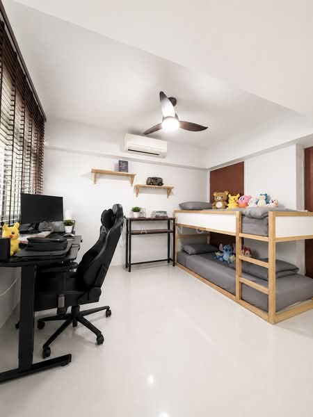 119A Canberra Crescent, 119A Canberra Crescent, 3 Bedrooms, 1,001 sqft, HDB Flat For Sale, by Ana Ng, 500219596 - Bedroom - PropertyGuru.com.sg