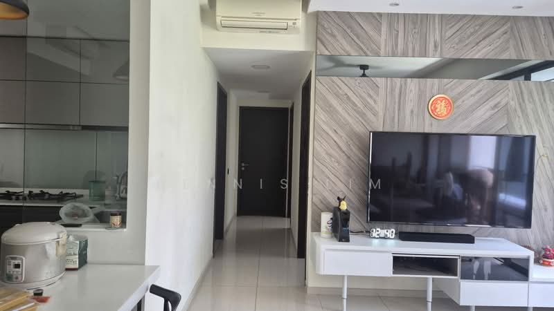D'Nest, 147 Pasir Ris Grove, 3 Bedrooms, 1,130 sqft, Condominium For Sale, by Dennis Lim, 500219599 - Kitchen - PropertyGuru.com.sg