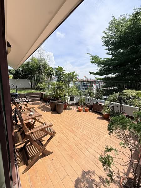 Varsity Park Condominium, 66 West Coast Road, 3 Bedrooms, 2,152 sqft, Condominium For Sale, by Charlotte Ho, 500219602 - Exterior - PropertyGuru.com.sg
