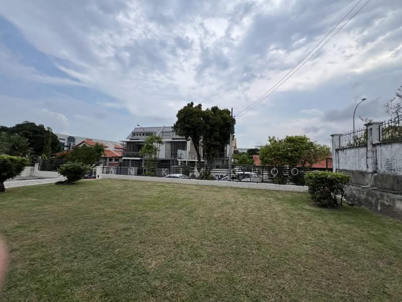 Sea Breeze Rd, , 7 Bedrooms, 3,500 sqft, Detached House For Sale, by Tan Kim Choo, 500219606 - Exterior - PropertyGuru.com.sg