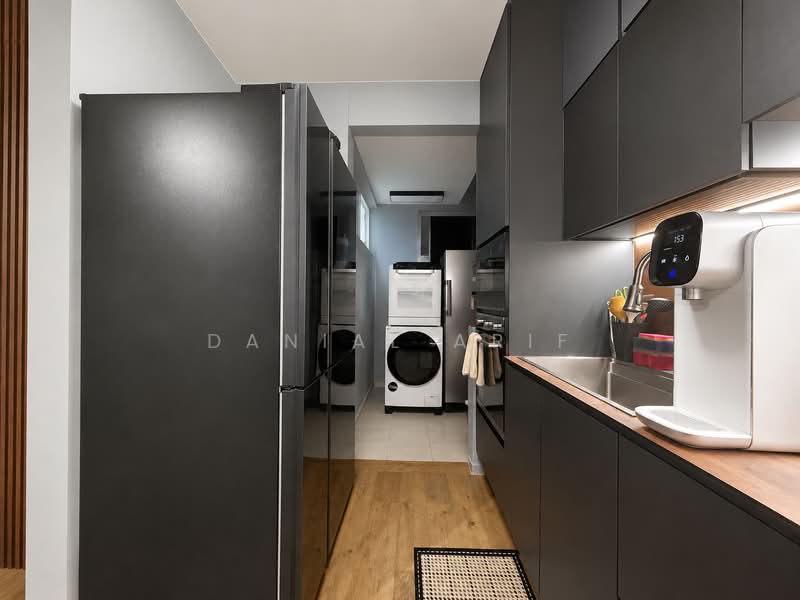Edelweiss Park Condo, 84 Flora Road, 2 Bedrooms, 1,055 sqft, Condominium For Sale, by Danial Arif, 500219622 - Kitchen - PropertyGuru.com.sg