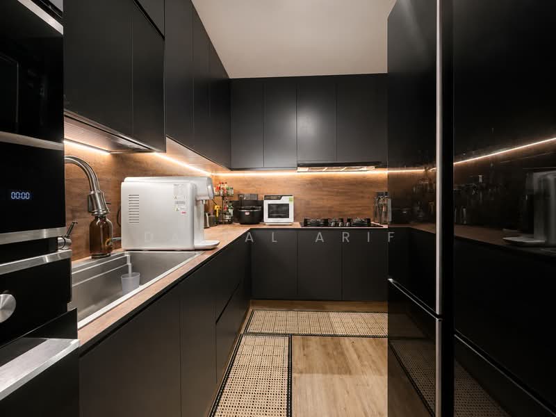 Edelweiss Park Condo, 84 Flora Road, 2 Bedrooms, 1,055 sqft, Condominium For Sale, by Danial Arif, 500219622 - Kitchen - PropertyGuru.com.sg