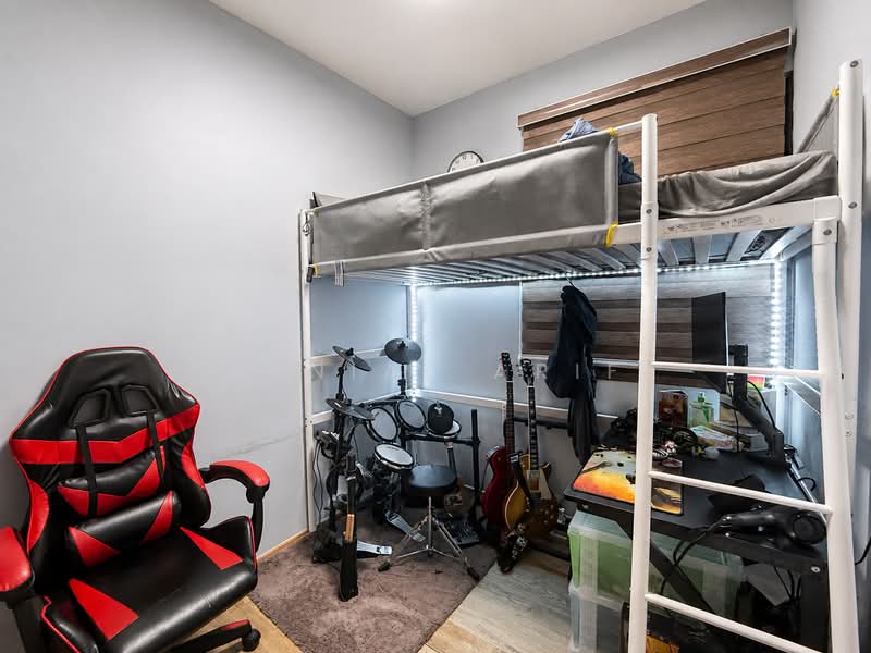 Edelweiss Park Condo, 84 Flora Road, 2 Bedrooms, 1,055 sqft, Condominium For Sale, by Danial Arif, 500219622 - Bedroom - PropertyGuru.com.sg