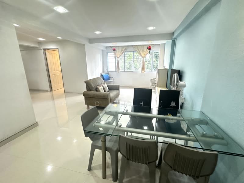 154 Gangsa Road, 154 Gangsa Road, 4 Bedrooms, 1,302 sqft, HDB Flat For Sale, by Desmond Toh (卓文财), 500219626 - Living Room - PropertyGuru.com.sg