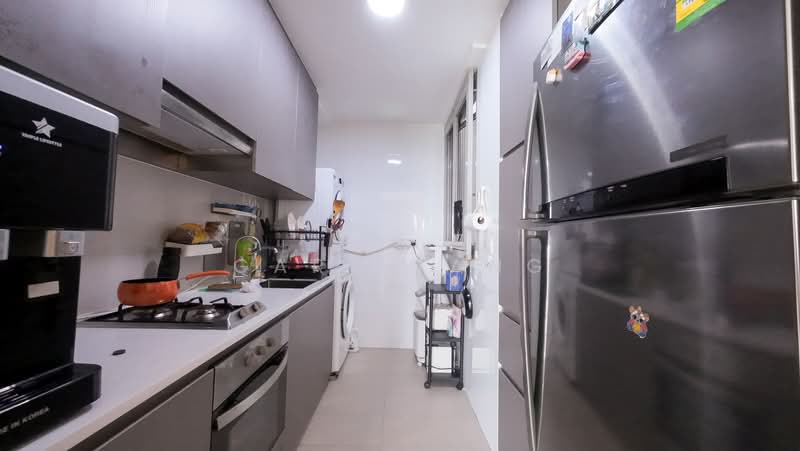 FLO Residence, 13 Punggol Field Walk, 2 Bedrooms, 786 sqft, Condominium For Sale, by Gary Tang, 500219630 - Kitchen - PropertyGuru.com.sg