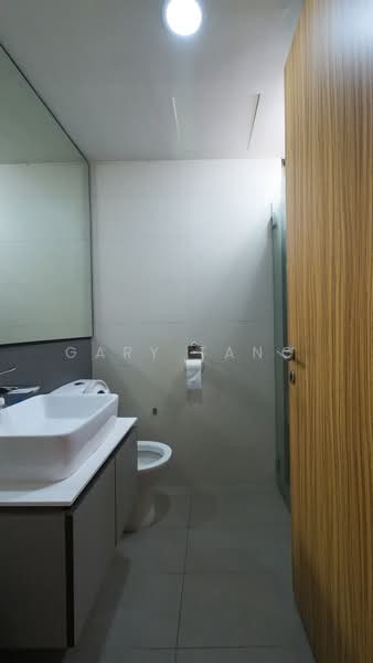 FLO Residence, 13 Punggol Field Walk, 2 Bedrooms, 786 sqft, Condominium For Sale, by Gary Tang, 500219630 - Bathroom - PropertyGuru.com.sg