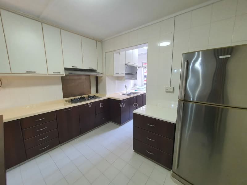 225 Bishan Street 23, 225 Bishan Street 23, 3 Bedrooms, 1,130 sqft, HDB Flat For Rent, by Eve Wong, 500219638 - Kitchen - PropertyGuru.com.sg