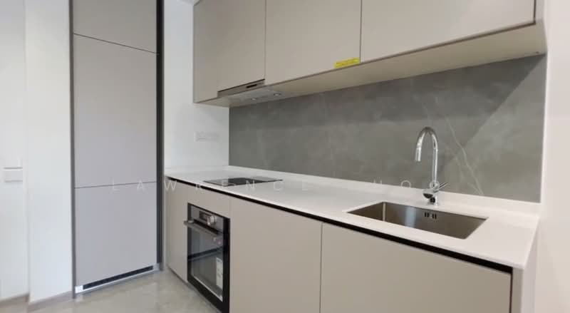 Sengkang Grand Residences, 78 Compassvale Bow, Hougang / Punggol / Sengkang, 2 Bedrooms, 732 sqft, Condominium For Sale, by Lawrence Khoo, 500219639 - Kitchen - PropertyGuru.com.sg