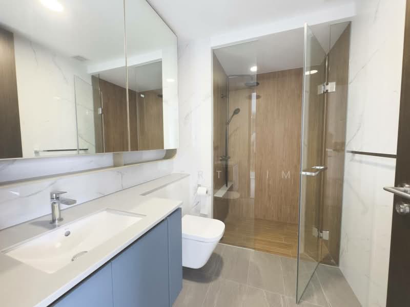 AMO Residence, 23 Ang Mo Kio Rise, 2 Bedrooms, 678 sqft, Condominium For Rent, by Wilbert Lim, 500219646 - Bathroom - PropertyGuru.com.sg