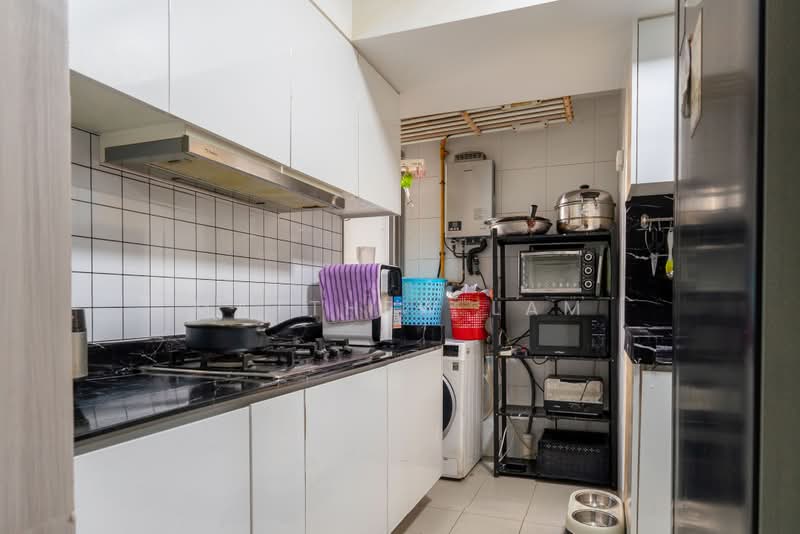 139B Lorong 1A Toa Payoh, 139B Lorong 1A Toa Payoh, 3 Bedrooms, 1,184 sqft, HDB Flat For Sale, by Matthew Lam, 500219660 - Kitchen - PropertyGuru.com.sg