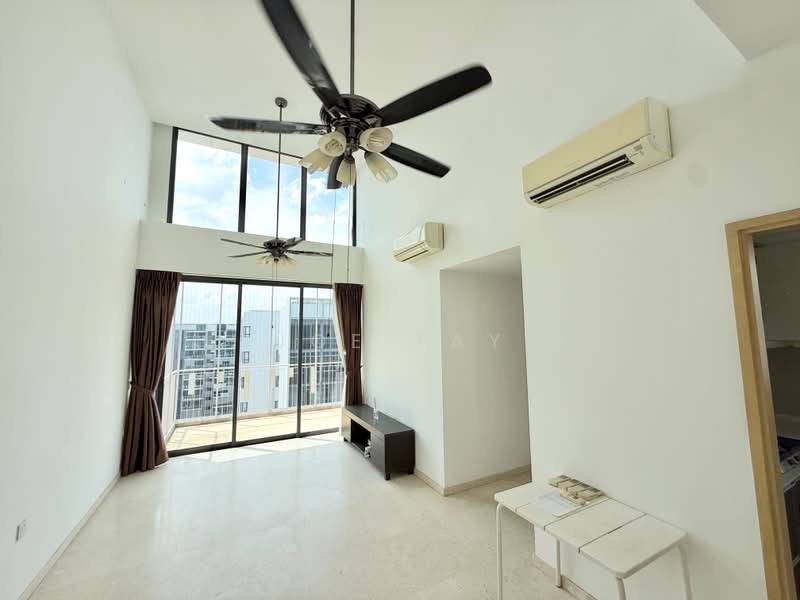 The Luxurie, 15 Compassvale Road, 3 Bedrooms, 1,205 sqft, Condominium For Rent, by Joe Tay, 500219665 - Living Room - PropertyGuru.com.sg