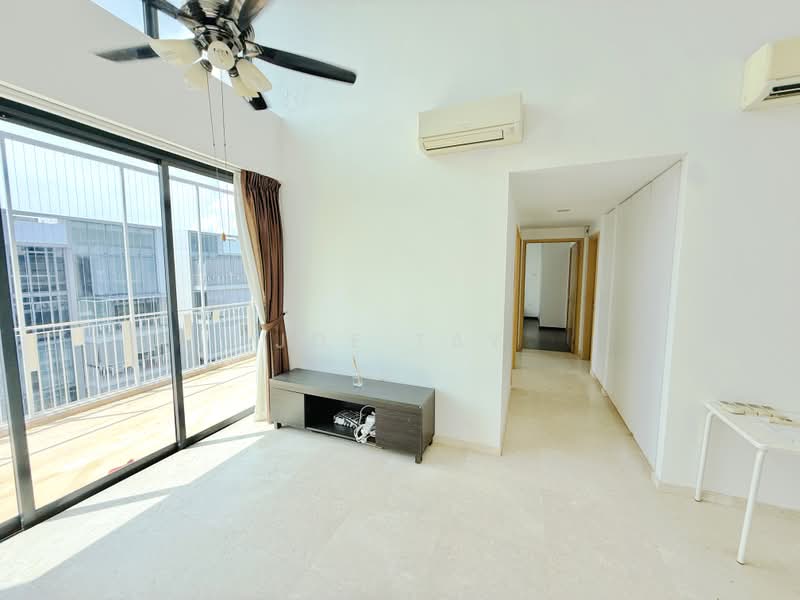 The Luxurie, 15 Compassvale Road, 3 Bedrooms, 1,205 sqft, Condominium For Rent, by Joe Tay, 500219665 - Living Room - PropertyGuru.com.sg
