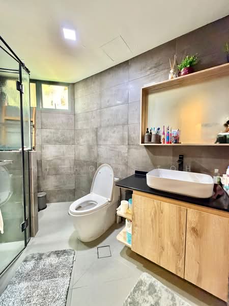 Yew Mei Green, 50 Choa Chu Kang North 6, 4 Bedrooms, 1,432 sqft, Condominium For Sale, by Nicholas Toh, 500219669 - Bathroom - PropertyGuru.com.sg