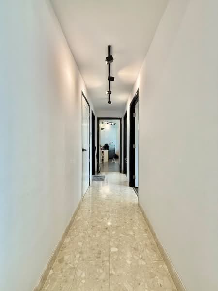 Yew Mei Green, 50 Choa Chu Kang North 6, 4 Bedrooms, 1,432 sqft, Condominium For Sale, by Nicholas Toh, 500219669 - Corridor - PropertyGuru.com.sg