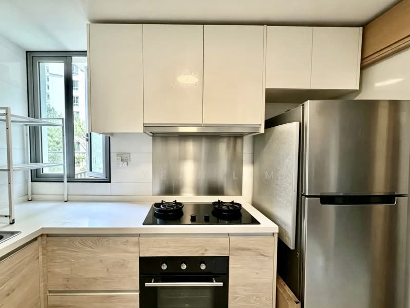 Eight Courtyards, 10A Canberra Drive, 2 Bedrooms, 861 sqft, Condominium For Rent, by Kyean Lim, 500219675 - Kitchen - PropertyGuru.com.sg