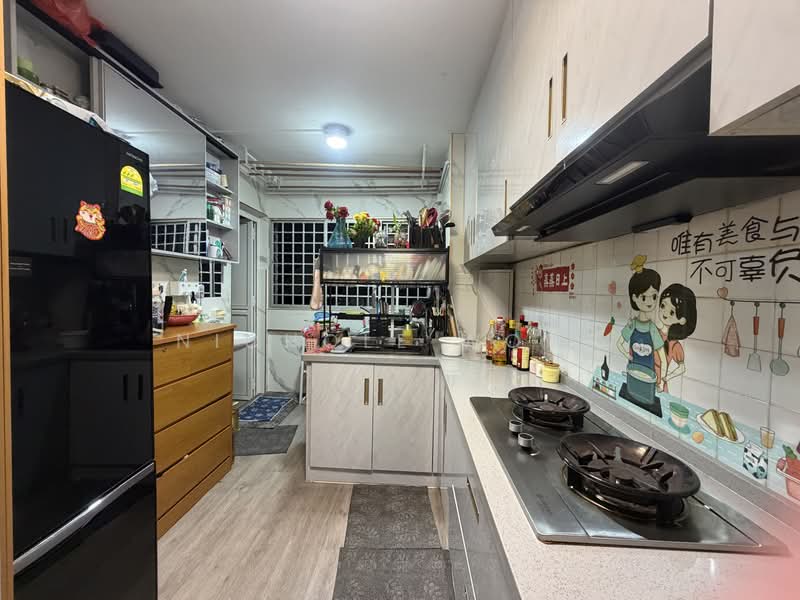 372 Bukit Batok Street 31, 372 Bukit Batok Street 31, Dairy Farm / Bukit Panjang / Choa Chu Kang, Room Rental, 130 sqft, HDB Flat For Rent, by Nichole Wong, 500219680 - Kitchen - PropertyGuru.com.sg